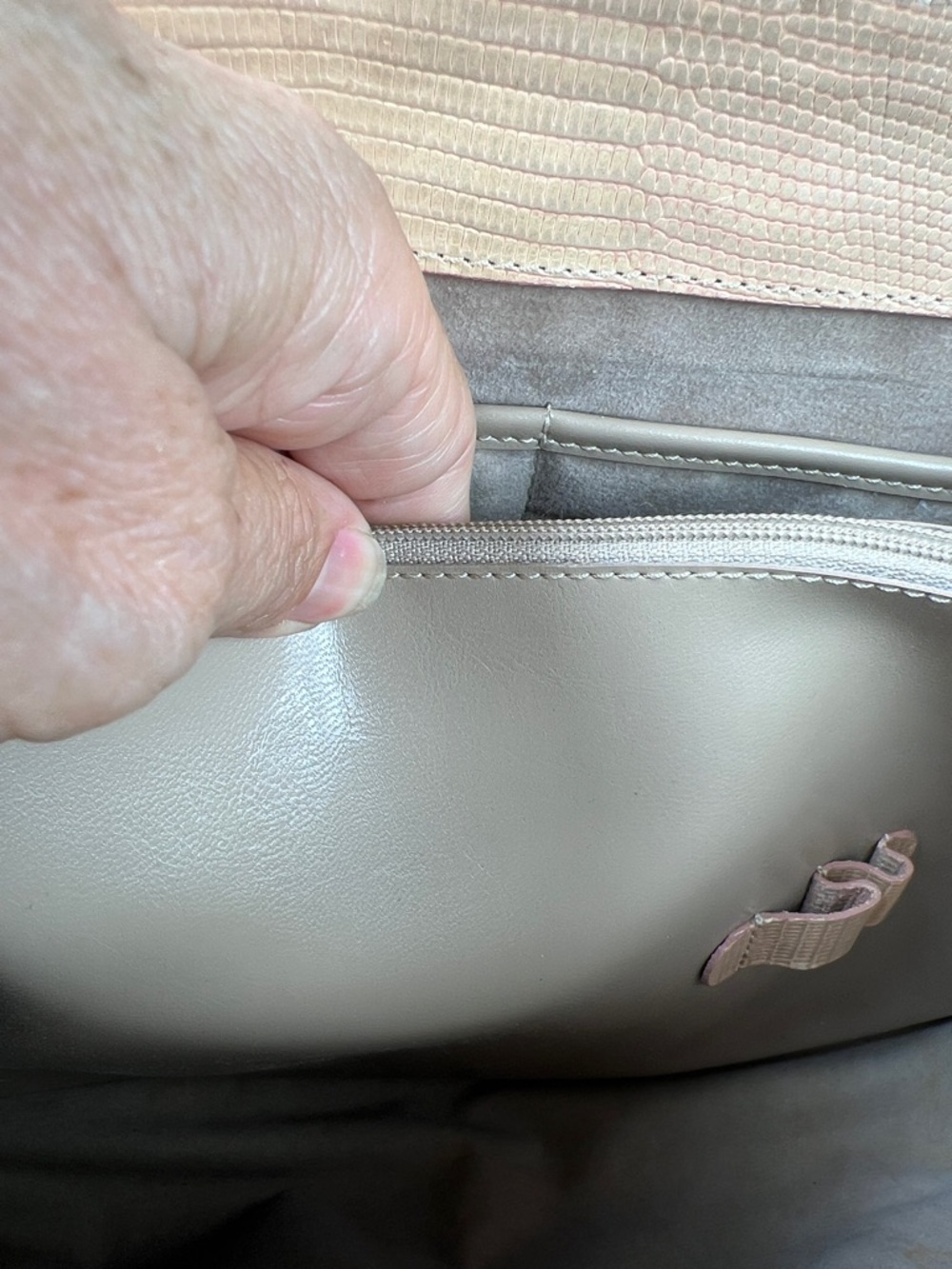 BRAHMIN Vintage Python Embossed Leather Classic Satchel - Silver Hardware - Picture 13 of 17